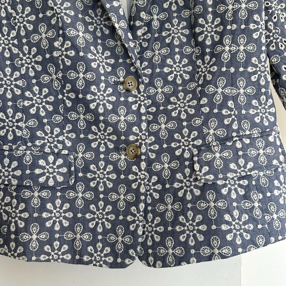 Lord &Taylor Cotton Summer Blazer - Picture 3 of 10